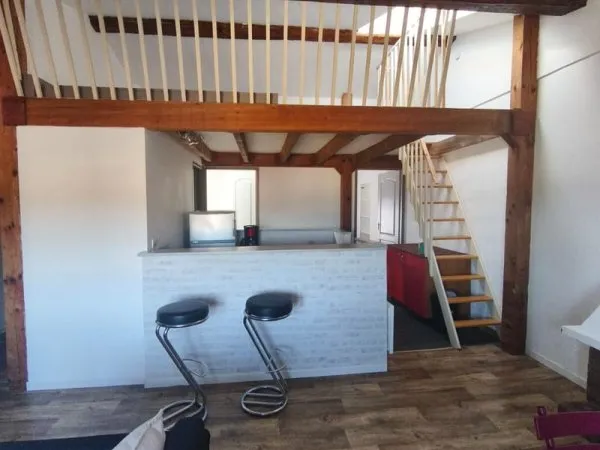 À louer appartement T3 en duplex entièrement meublé et ré