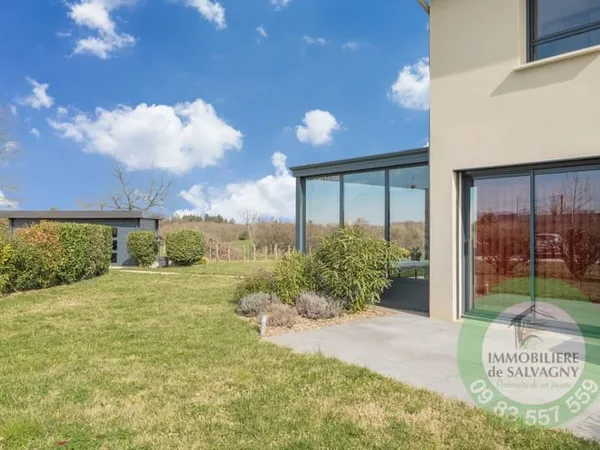 A vendre maison récente de 133 m2 avec 4 chambres à Dommarti