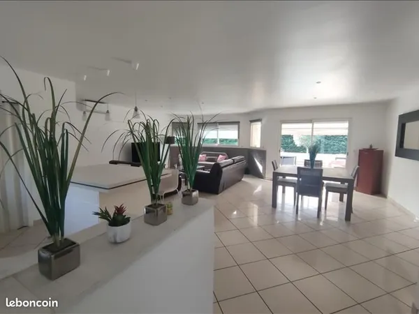 Maison 6 pièces 120 m²