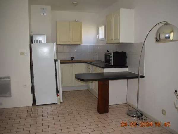 location T2 38 M²