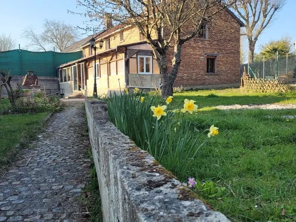 Maison 158m2 habitable et 831m2 terrainCrouy en Thelle à vendre
