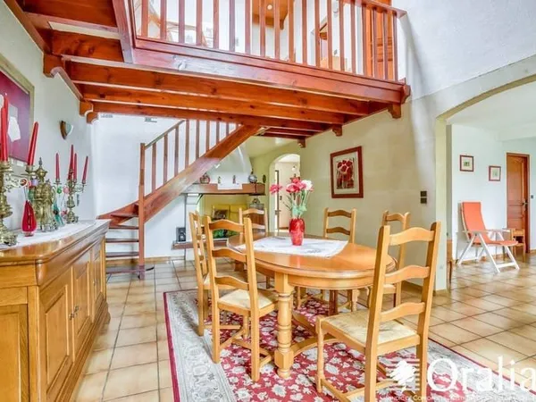 Maison 6 pièces 135 m²