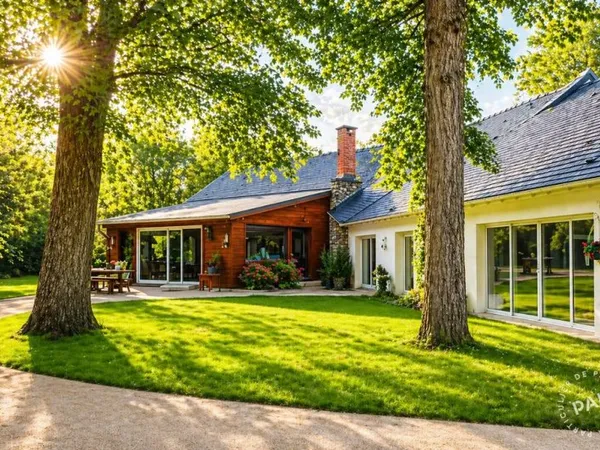 Maison 9 pièces 378 m²