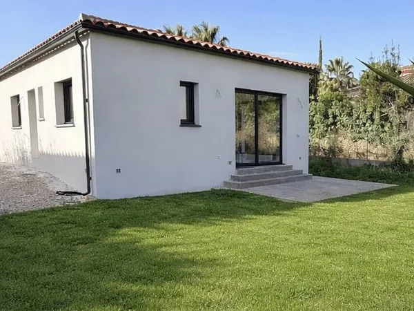 VILLA NEUVE F4 PLAIN-PIED SUR PARCELLE DE 489 m2
