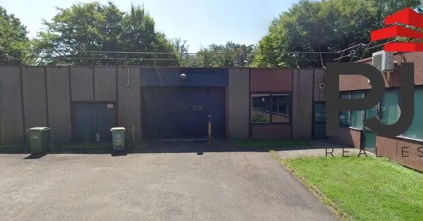 Bureaux 910 m²