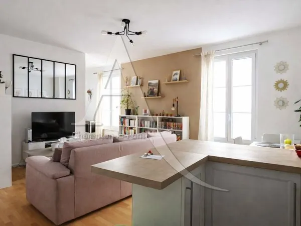 Appartement Charenton Le Pont 2 pièce(s) 52.59 m2 métro Liberté et Bois de Vincennes