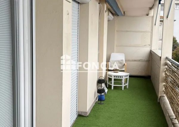 Agen 3 chambres garage balcon