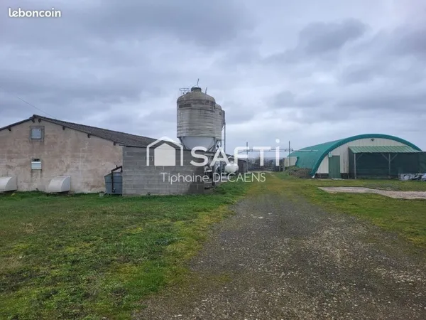 Exploitation agricole 17991 m² LOUDUN