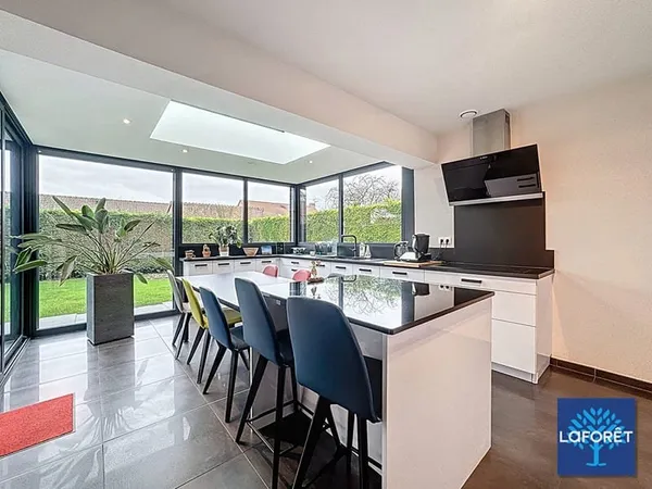 Pavillon individuel à Marly 7 pièces 164 m² avec garage