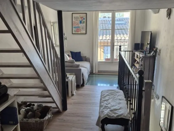 Lambesc, Maison de village de 51m2 en parfait état