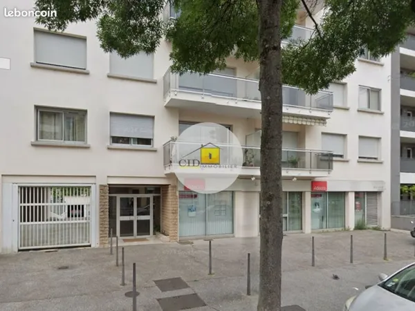 Local 37 m² Bron