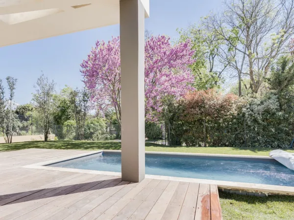 Villa T5 134m² sur 396m² de terrain - Aix-en-Provence 13090