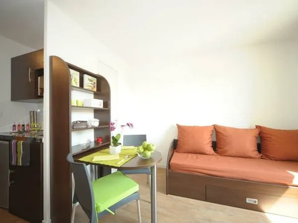 Triplex 1 pièce 18 m²