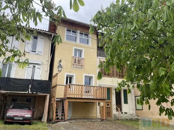 Maison Location Castelnau-Magnoac 4p 162m² 720€