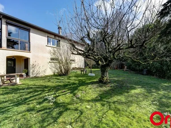 Maison 5 pièces 137 m²