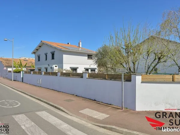 Maison 6 pièces 143 m²