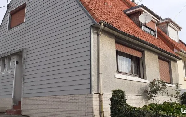 Maison semi-mitoyenne de 5-6 pièces, à rénover
