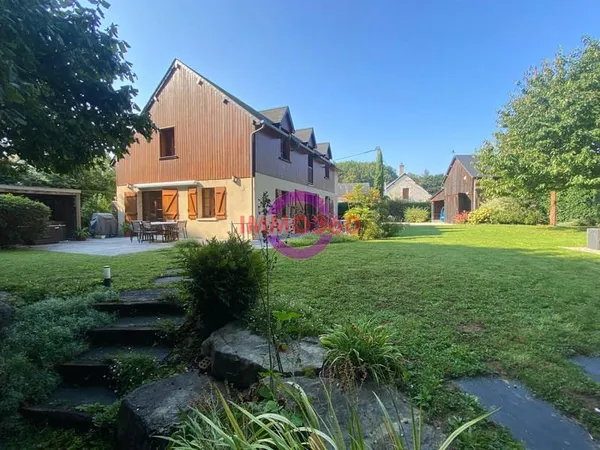 Maison 4ch 178m2 à LUNAY .