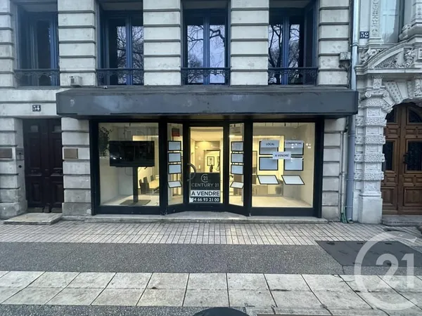 Local 80 m²
