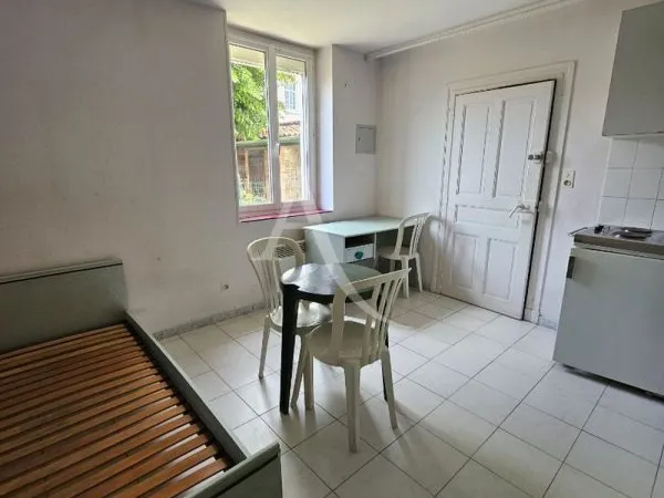 Studio 1 pièce 15 m²
