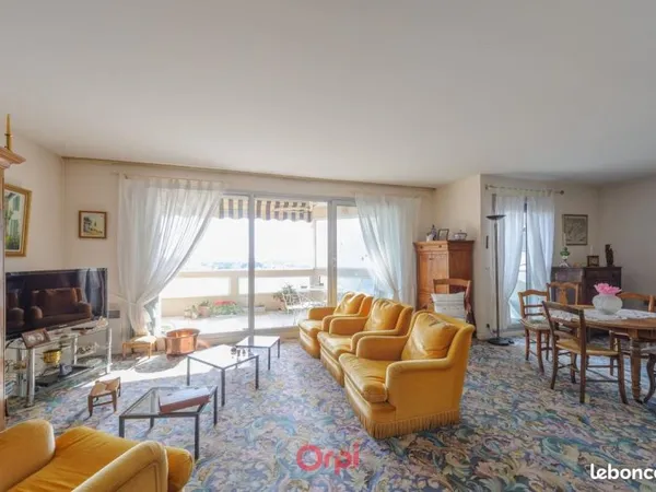 Appartement 3 pièces 94 m²