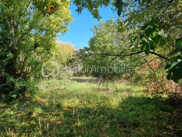 Terrain de 857 m² à CHEILLE à 4 km d'AZAY-LE-RIDEAU
