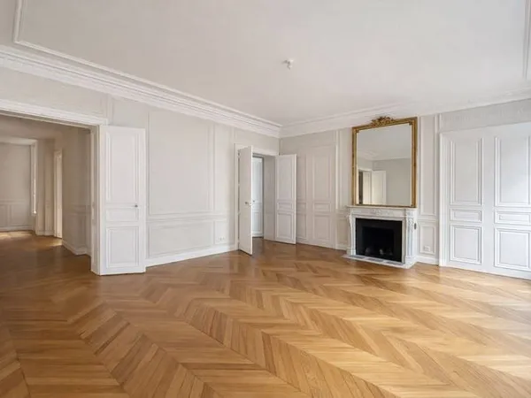 Appartement 6 pièces 175 m²