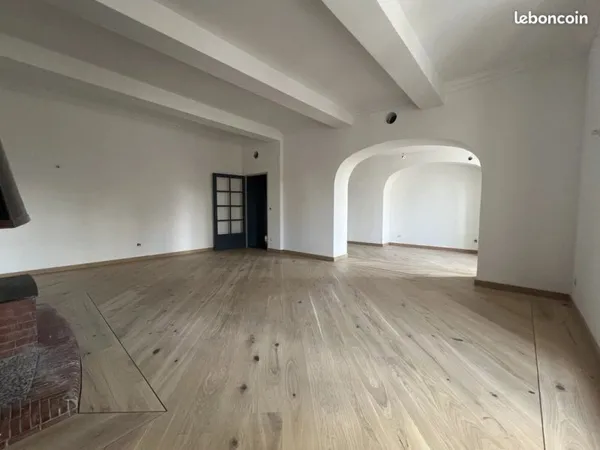 Appartement 5 pièces 168 m²