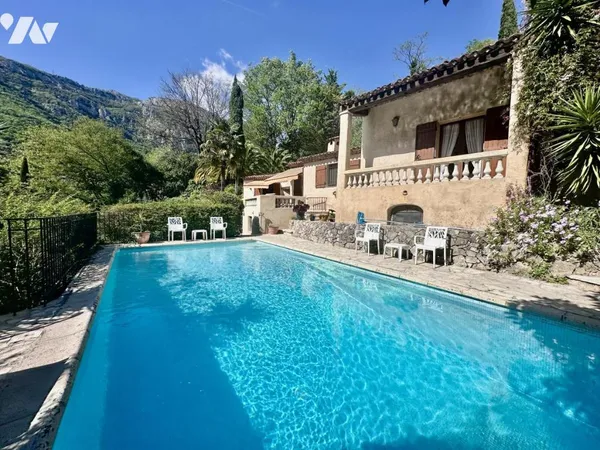 Maison 3 pièces 104 m²