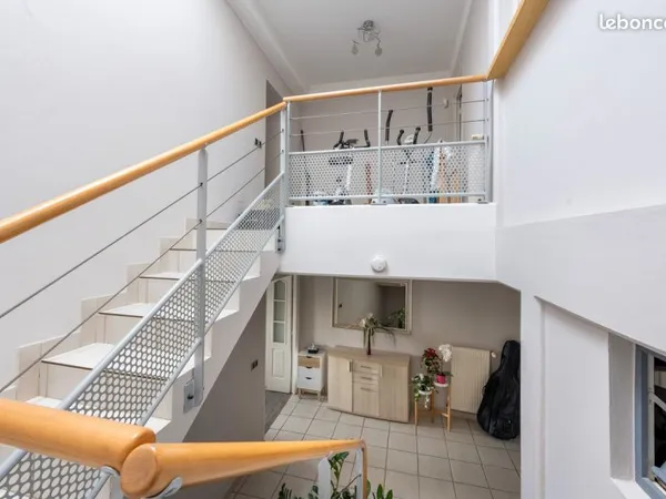 Maison de vigneron 183m2 dans rue calme hauteurs d'Ancy sur Moselle