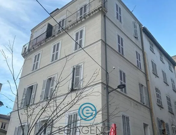 Immeuble 176 m²