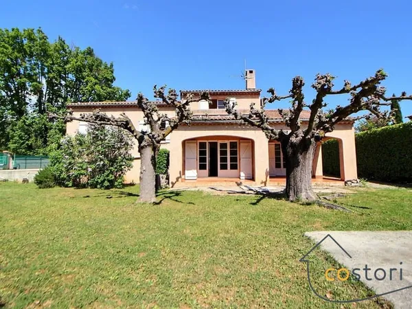 Maison individuelle - 5 pièces - Terrain 907 m²