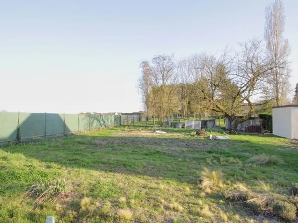 Terrain 481 m²