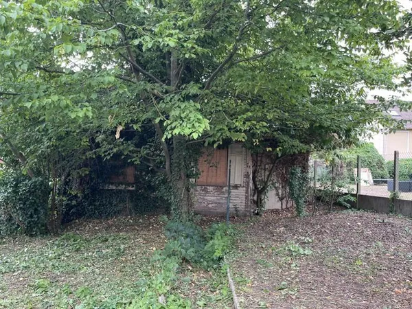 Terrain constructible 200 m²