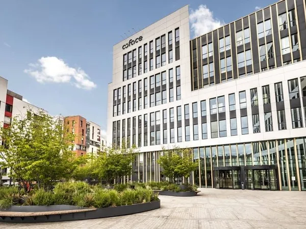 Bureaux 2769 m²
