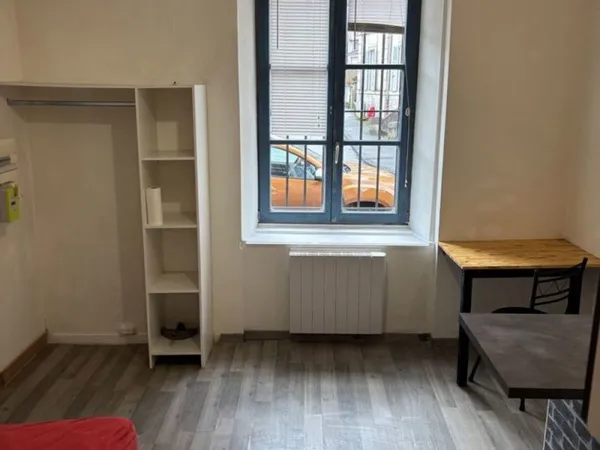 T1 meuble au centre ville de montbeliard