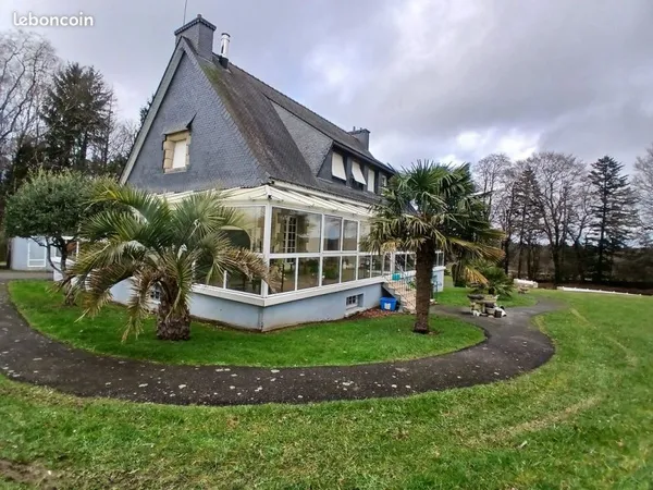 Maison Vente Calan 8p 220m² 285000€