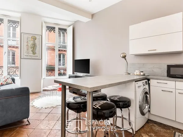 Appartement meublé rénové place saint Georges