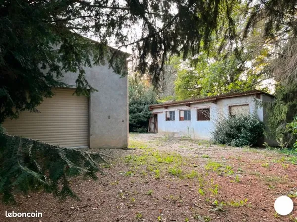 Garages / Boxes