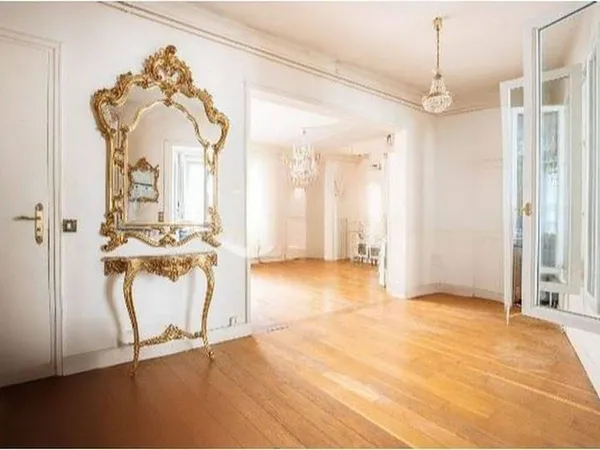 Appartement 5 pièces 100 m²