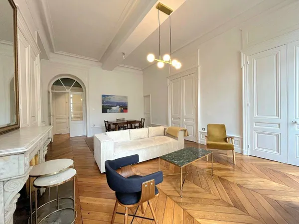Appartement 4 pièces 105 m²