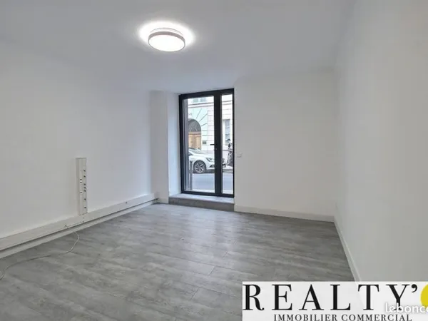 Local commercial 52 m²