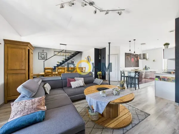 Appartement spacieux en duplex au Chambon Feugerolles