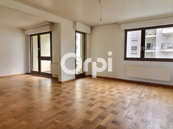 Appartement 5 pièces 94 m²
