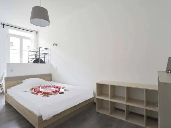 Studio 1 pièce 15 m²