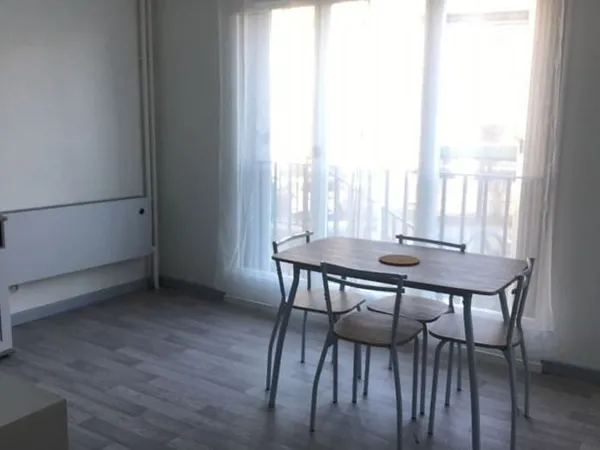 Appartement 1 pièce 28 m²