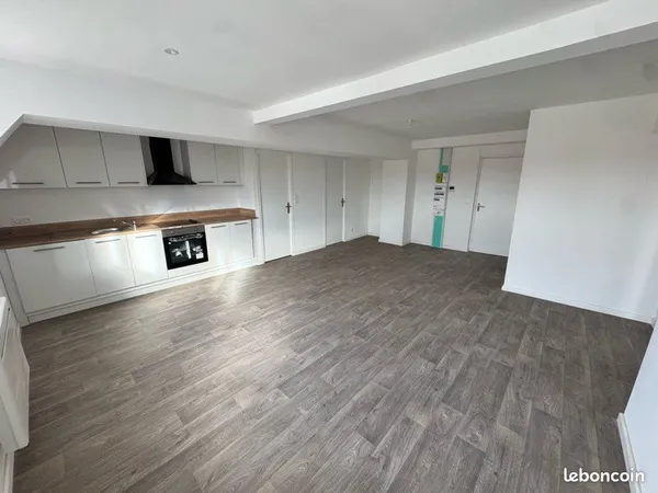 Appartement, T3 dans une résidence avec place de parking