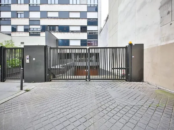 Stationnement Location Paris   70€