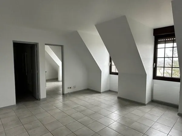 Studio 1 pièce 28 m²