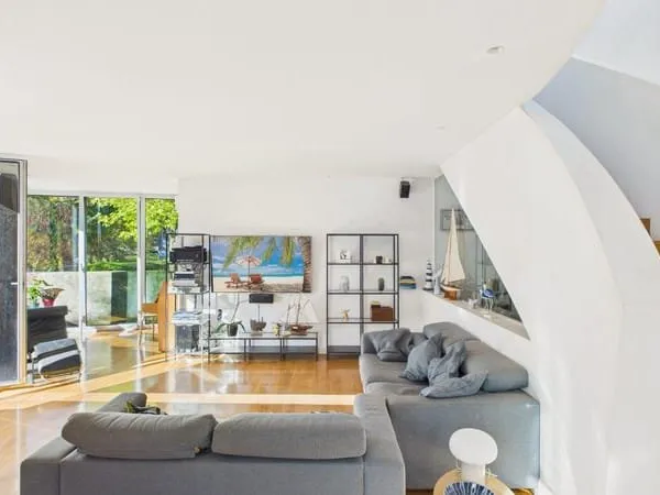 Maison d'architecte unique à 2 km de la plage d'Hendaye